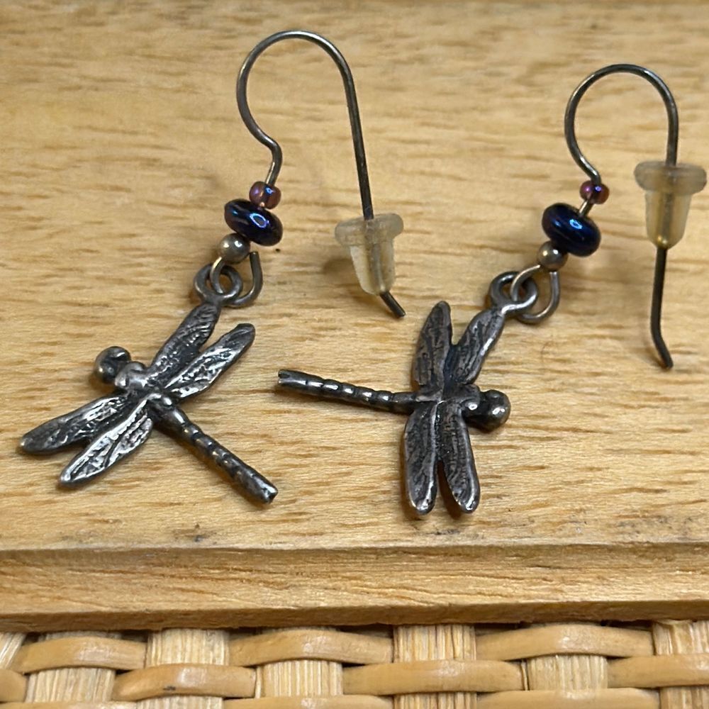 delicate dragonfly drip earrings, Silver stamped, with blue / purple bead accent - Picture 2 of 10